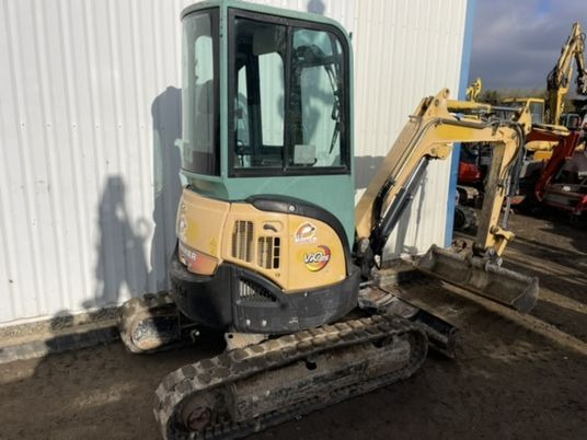 Yanmar VIO25-4 Cabine - حفار صغير: صورة 5 Yanmar VIO25-4 Cabine - حفار صغير: صورة 5