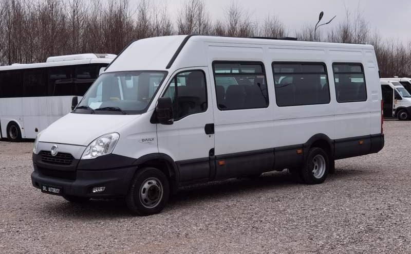 Iveco Daily 23 miejsca, KLIMA, WEBASTO - حافلة الضواحي: صورة 2 Iveco Daily 23 miejsca, KLIMA, WEBASTO - حافلة الضواحي: صورة 2