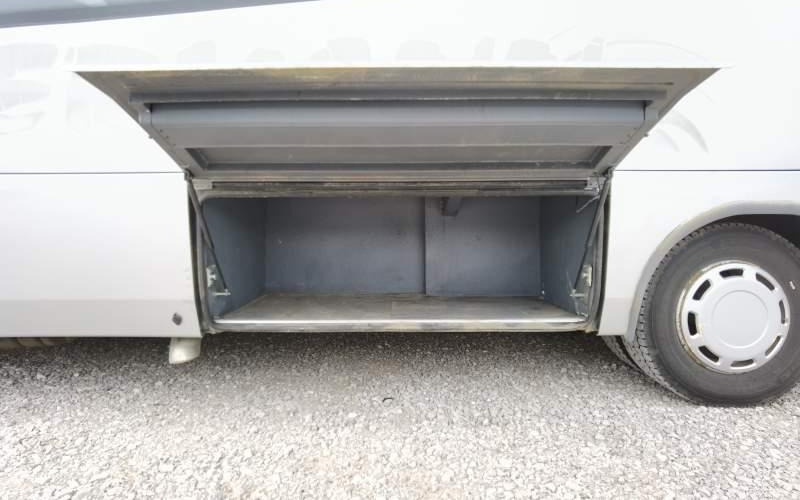 تأجير Iveco Indcar Mago 33 *klima* Iveco Indcar Mago 33 *klima*: صورة 15 تأجير Iveco Indcar Mago 33 *klima* Iveco Indcar Mago 33 *klima*: صورة 15