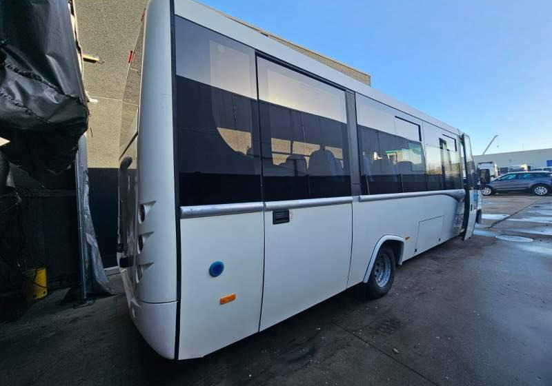 Iveco Kapena Thesi - حافلة الضواحي: صورة 4 Iveco Kapena Thesi - حافلة الضواحي: صورة 4