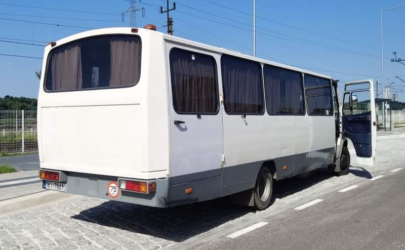 Mercedes-Benz Vario 814D 38+12 - حافلة الضواحي: صورة 4 Mercedes-Benz Vario 814D 38+12 - حافلة الضواحي: صورة 4