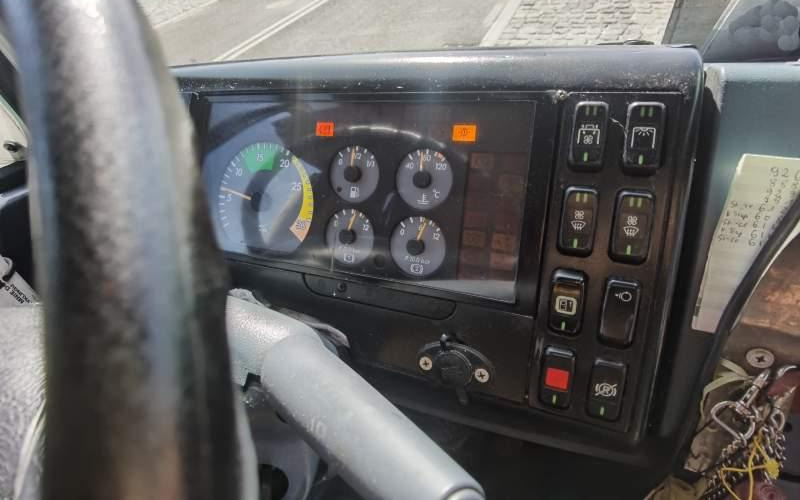 Mercedes-Benz Vario 814D 38+12 - حافلة الضواحي: صورة 5 Mercedes-Benz Vario 814D 38+12 - حافلة الضواحي: صورة 5