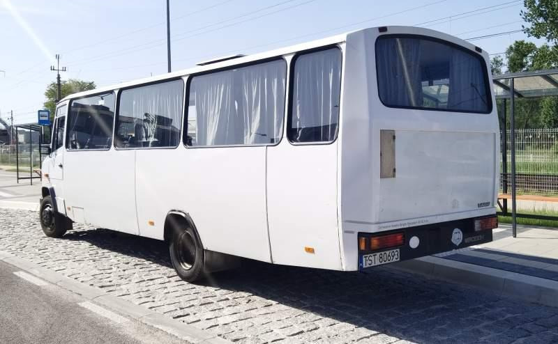 Mercedes-Benz Vario 814D 38+13 - حافلة الضواحي: صورة 3 Mercedes-Benz Vario 814D 38+13 - حافلة الضواحي: صورة 3