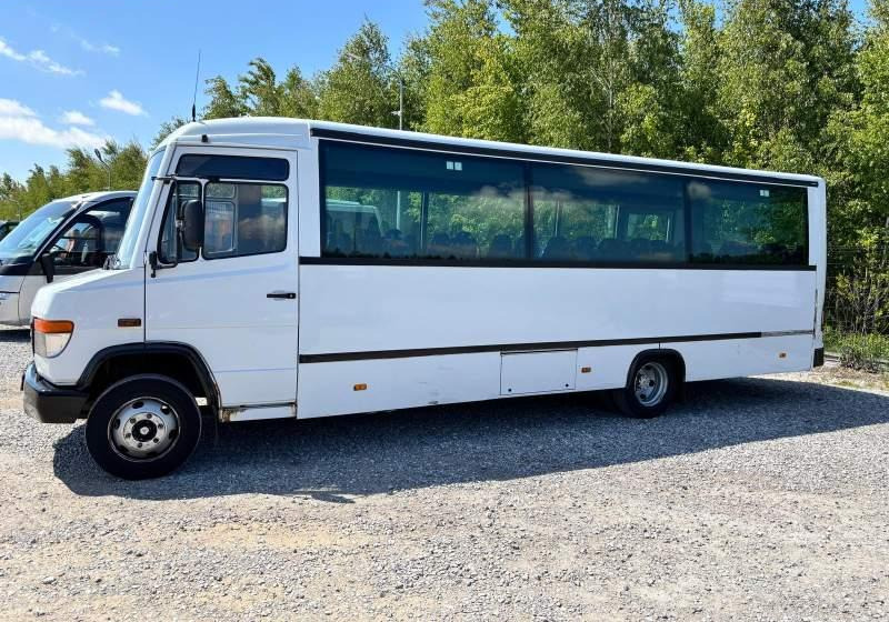 Mercedes-Benz Vario miejsc 39 miejsc dostepne 8szt - حافلة الضواحي: صورة 1 Mercedes-Benz Vario miejsc 39 miejsc dostepne 8szt - حافلة الضواحي: صورة 1