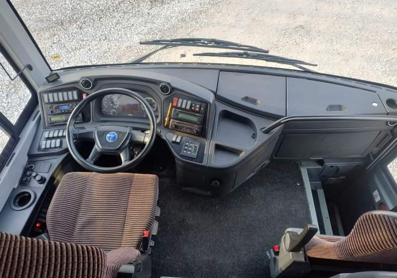 حافلة الضواحي Temsa MD9 EURO 6 1 własciciel ORYG 300.000 KM: صورة 13 حافلة الضواحي Temsa MD9 EURO 6 1 własciciel ORYG 300.000 KM: صورة 13