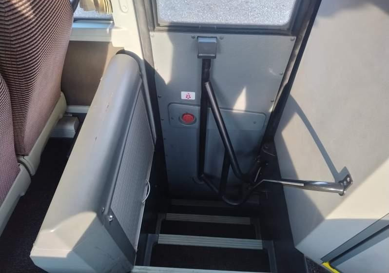 حافلة الضواحي Temsa MD9 EURO 6 1 własciciel ORYG 300.000 KM: صورة 15 حافلة الضواحي Temsa MD9 EURO 6 1 własciciel ORYG 300.000 KM: صورة 15