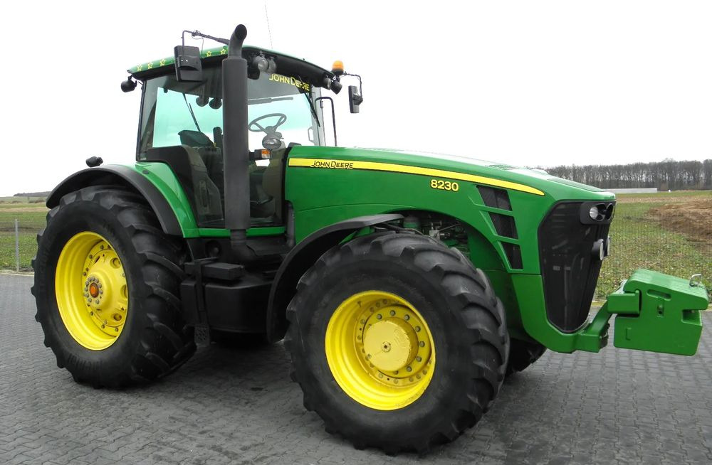 John Deere 8230 2009 Rok POWERSHIFT, Nie Malowany, Stan Bardzo Dobry - جرار: صورة 5 John Deere 8230 2009 Rok POWERSHIFT, Nie Malowany, Stan Bardzo Dobry - جرار: صورة 5