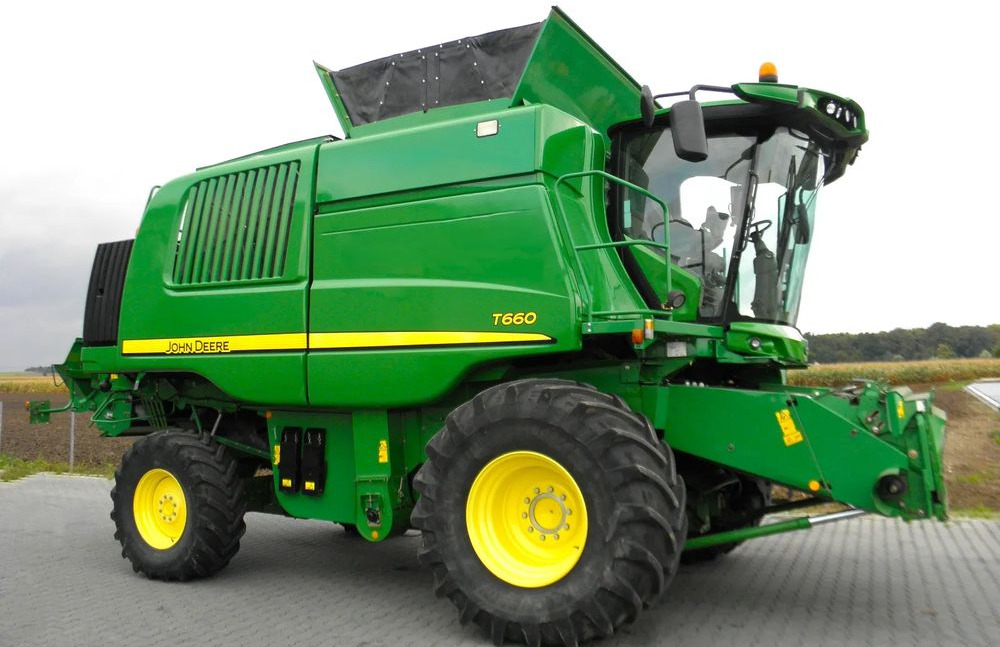 John Deere T660 2014 Rok, heder 7,6m, 2700 mtg na silniku, Najbogatsza Wersja, Nie Malowany, Stan Idealny - حصادة: صورة 4 John Deere T660 2014 Rok, heder 7,6m, 2700 mtg na silniku, Najbogatsza Wersja, Nie Malowany, Stan Idealny - حصادة: صورة 4