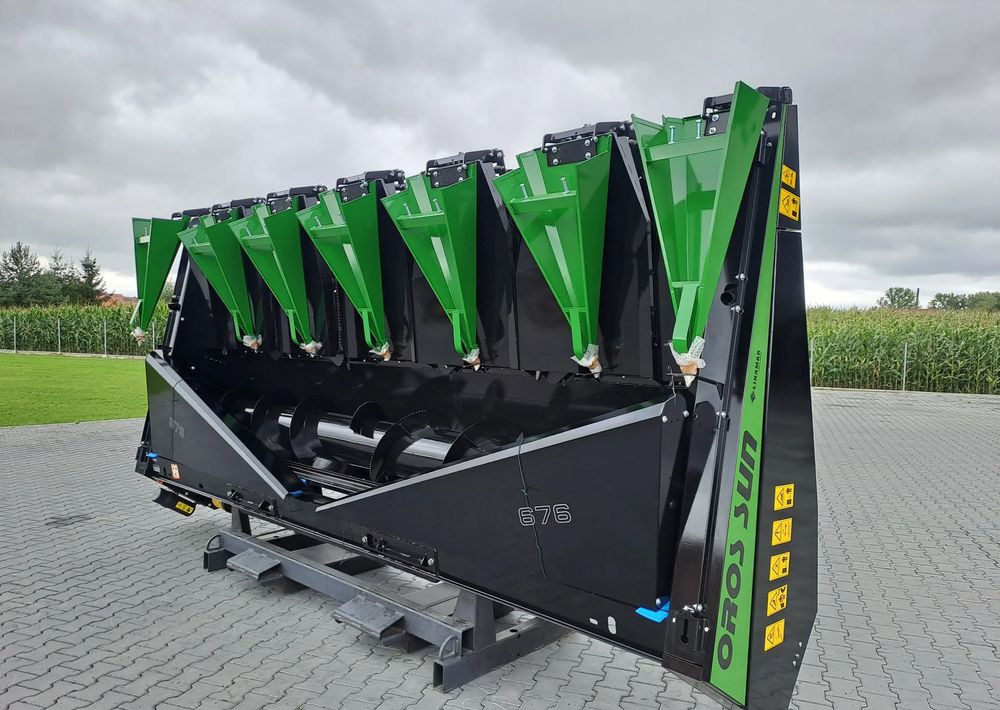 Oros Oros SUN 676 6 rzędowy, Nowe Przystawki do zbioru Słonecznika - حصادة بذور دوار الشمس: صورة 1 Oros Oros SUN 676 6 rzędowy, Nowe Przystawki do zbioru Słonecznika - حصادة بذور دوار الشمس: صورة 1