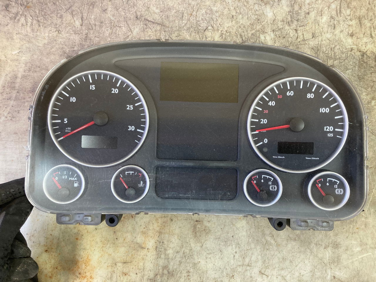 MAN MAN Lions City Kombiinstrument 81.272026209 81272026209 - النظام الكهربائي - حافلة: صورة 1 MAN MAN Lions City Kombiinstrument 81.272026209 81272026209 - النظام الكهربائي - حافلة: صورة 1