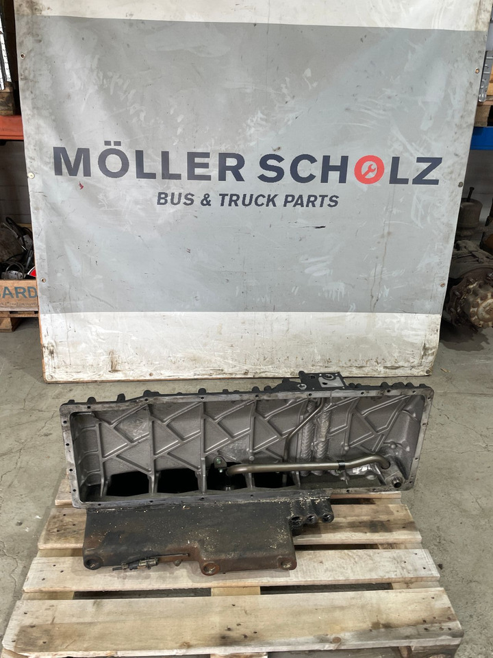 MAN Ölwanne MAN Motor D2066 D 2066HLA EEV Euro 6 LUH 52 LUH 50 - حوض الزيت - حافلة: صورة 1 MAN Ölwanne MAN Motor D2066 D 2066HLA EEV Euro 6 LUH 52 LUH 50 - حوض الزيت - حافلة: صورة 1