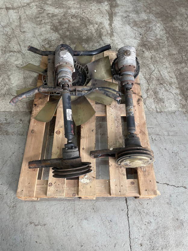 Mercedes-Benz Winkelgetriebe Mercedes Citaro LE Setra A0005004122 A0005000782 - قطع الغيار - حافلة: صورة 3 Mercedes-Benz Winkelgetriebe Mercedes Citaro LE Setra A0005004122 A0005000782 - قطع الغيار - حافلة: صورة 3