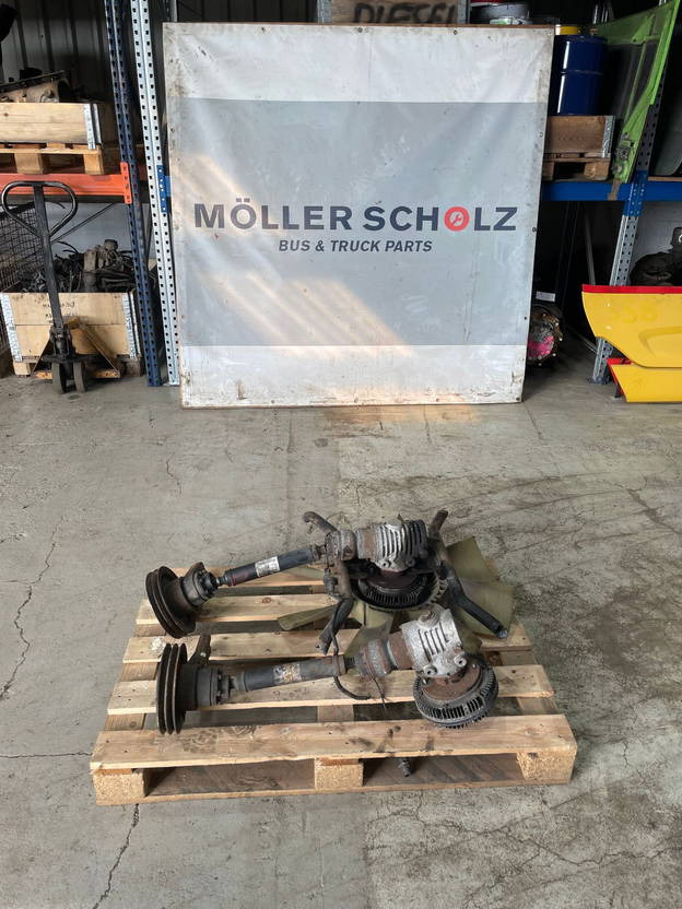 Mercedes-Benz Winkelgetriebe Mercedes Citaro LE Setra A0005004122 A0005000782 - قطع الغيار - حافلة: صورة 1 Mercedes-Benz Winkelgetriebe Mercedes Citaro LE Setra A0005004122 A0005000782 - قطع الغيار - حافلة: صورة 1