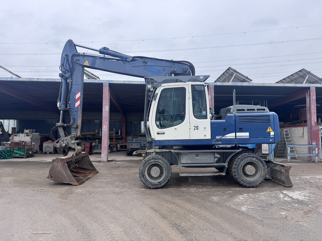 LIEBHERR A 904 C Litronic - حفار ذو عجلات: صورة 1 LIEBHERR A 904 C Litronic - حفار ذو عجلات: صورة 1