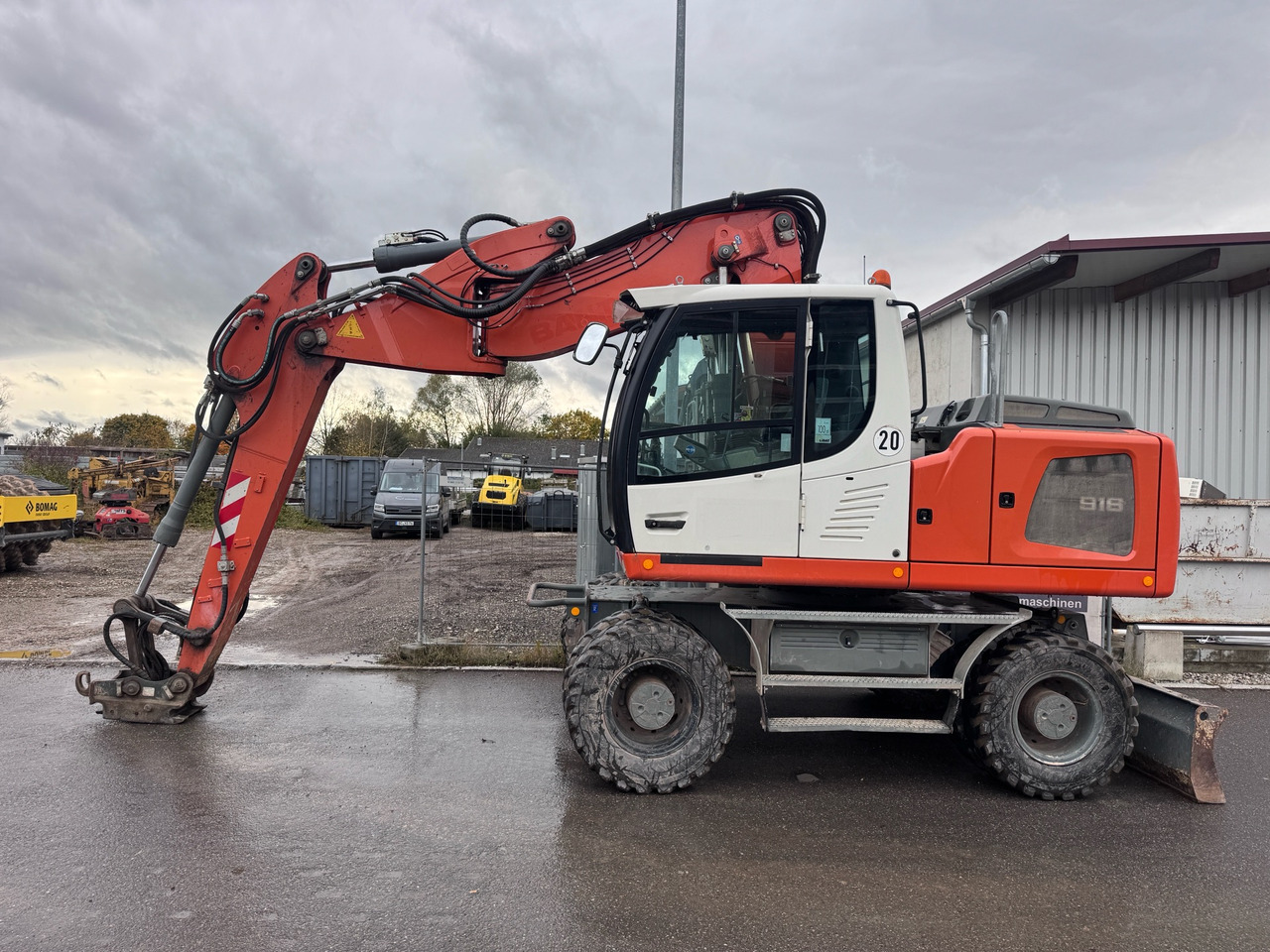 LIEBHERR A 916 Litronic - حفار ذو عجلات: صورة 2 LIEBHERR A 916 Litronic - حفار ذو عجلات: صورة 2