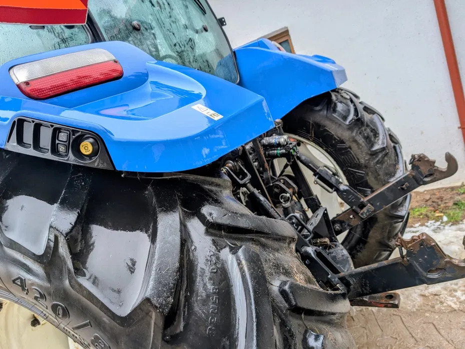 New Holland T5.115 - جرار: صورة 5 New Holland T5.115 - جرار: صورة 5