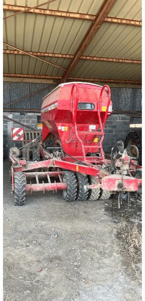 HORSCH PRONTO 3DC - آلة بذر الحصاد: صورة 4 HORSCH PRONTO 3DC - آلة بذر الحصاد: صورة 4