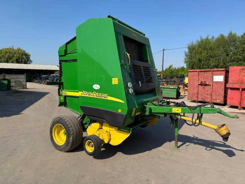 JOHN DEERE 592 - آلة بالات دائرية: صورة 5 JOHN DEERE 592 - آلة بالات دائرية: صورة 5