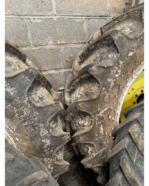 JOHN DEERE 6230 - جرار: صورة 4 JOHN DEERE 6230 - جرار: صورة 4