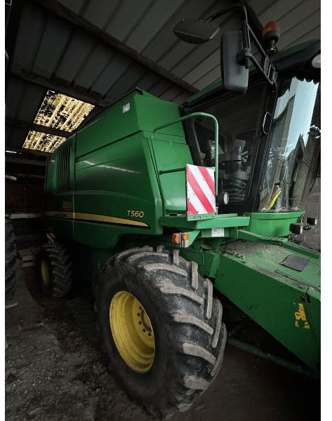 JOHN DEERE T560 - حصادة: صورة 3 JOHN DEERE T560 - حصادة: صورة 3