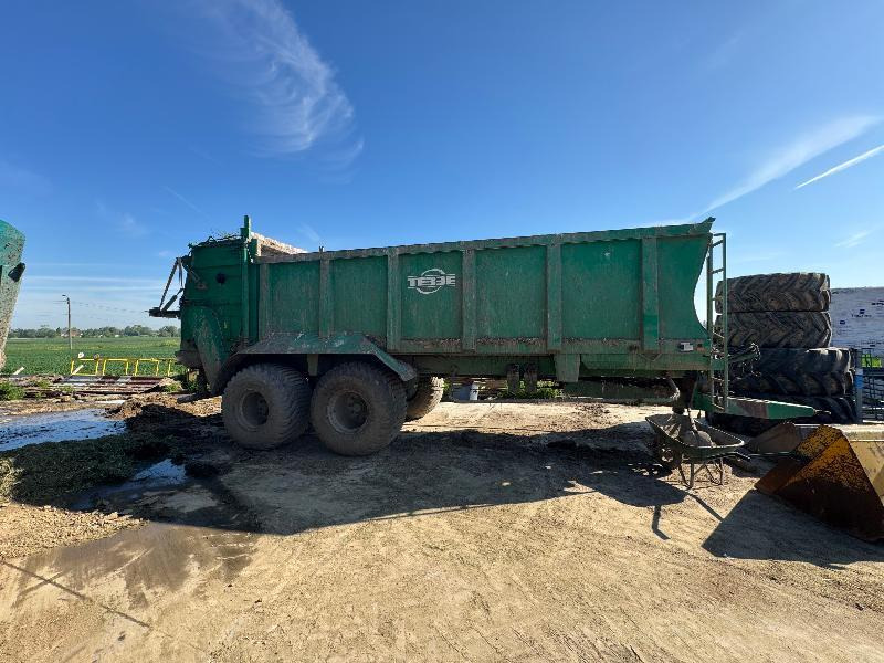 TEBBE HKS - ناثرة السماد الحيواني: صورة 1 TEBBE HKS - ناثرة السماد الحيواني: صورة 1