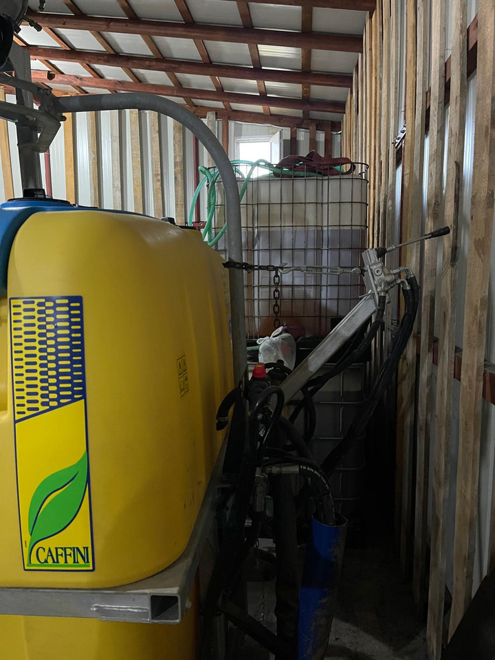CAFFINI PUNTAROSA 1000 HERBICIDE PUMP - رشاش معلق على جرار: صورة 3 CAFFINI PUNTAROSA 1000 HERBICIDE PUMP - رشاش معلق على جرار: صورة 3