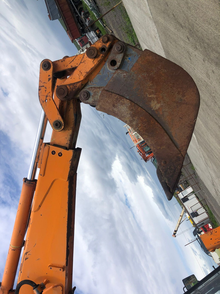 CATERPILLAR 428 C TERRACING EQUIPMENT BULLDOEXCAVATOR - لودر ذو محراث خلفي/ باكهو: صورة 5 CATERPILLAR 428 C TERRACING EQUIPMENT BULLDOEXCAVATOR - لودر ذو محراث خلفي/ باكهو: صورة 5