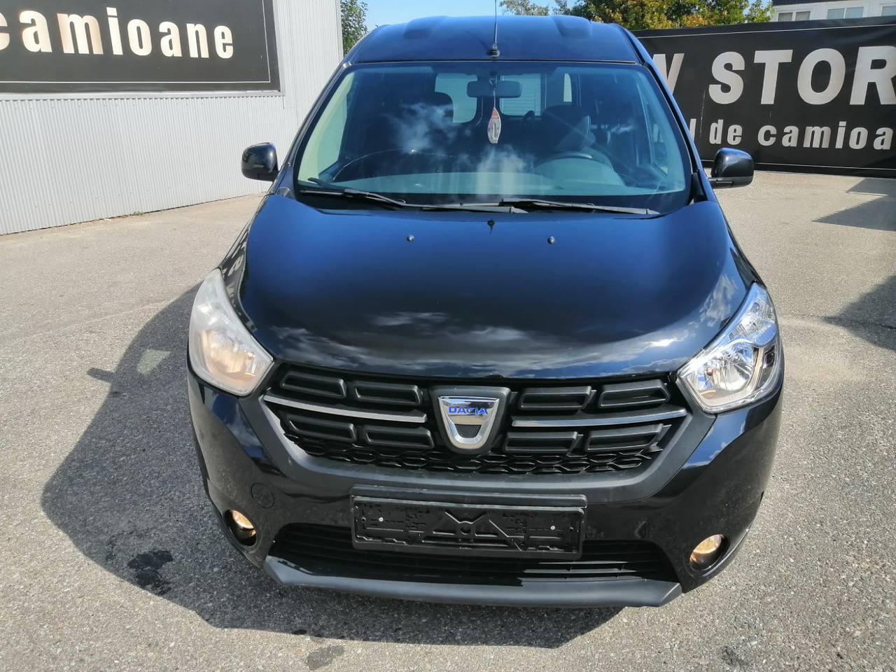 DACIA Dokker 1,6 sCE Comfort Benzina/GPL, TOP !!! - الشاحنات الصغيرة كابينة مزدوجة: صورة 3 DACIA Dokker 1,6 sCE Comfort Benzina/GPL, TOP !!! - الشاحنات الصغيرة كابينة مزدوجة: صورة 3