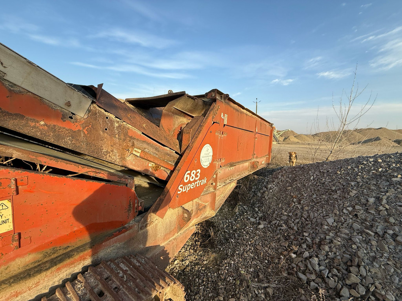 FINLAY 683 SUPERTRAK MOBILE SORTING STATION - آلة فرز: صورة 2 FINLAY 683 SUPERTRAK MOBILE SORTING STATION - آلة فرز: صورة 2