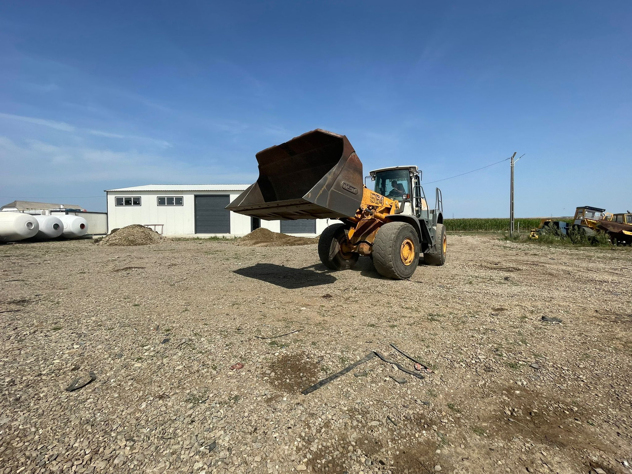 LIEBHERR 564 FRONT LOADER - اللودر بعجل: صورة 5 LIEBHERR 564 FRONT LOADER - اللودر بعجل: صورة 5