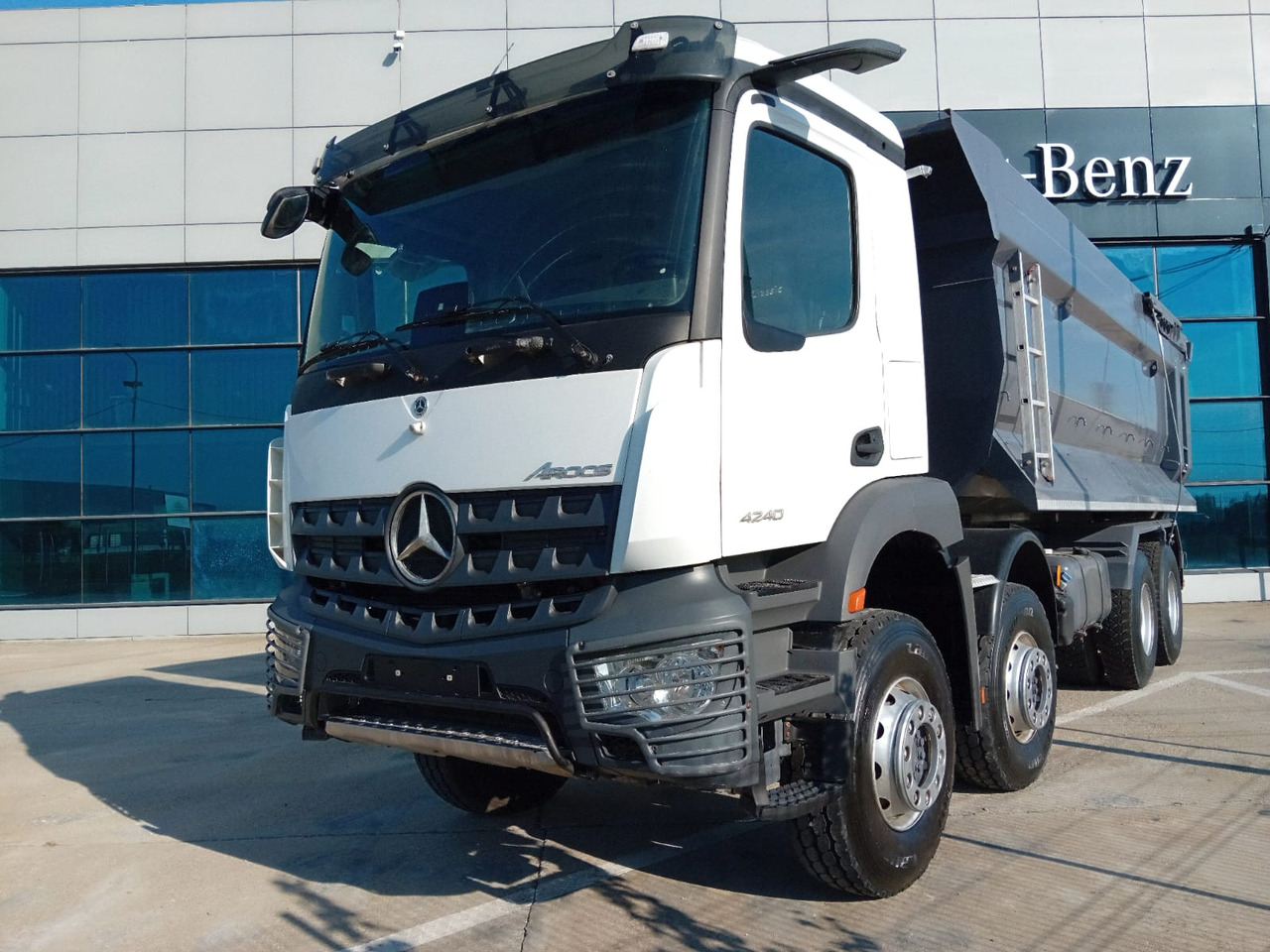 Mercedes-Benz Arocs 42.40 8×4 Basculanta/Tipper/Kipper Heavy Duty, TOP !!! - شاحنة قلاب: صورة 1 Mercedes-Benz Arocs 42.40 8×4 Basculanta/Tipper/Kipper Heavy Duty, TOP !!! - شاحنة قلاب: صورة 1