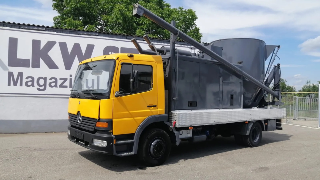 Mercedes-Benz Atego & Gmelin Animal Feed Mill and Mixer/FNC - معدات الماشية: صورة 2 Mercedes-Benz Atego & Gmelin Animal Feed Mill and Mixer/FNC - معدات الماشية: صورة 2