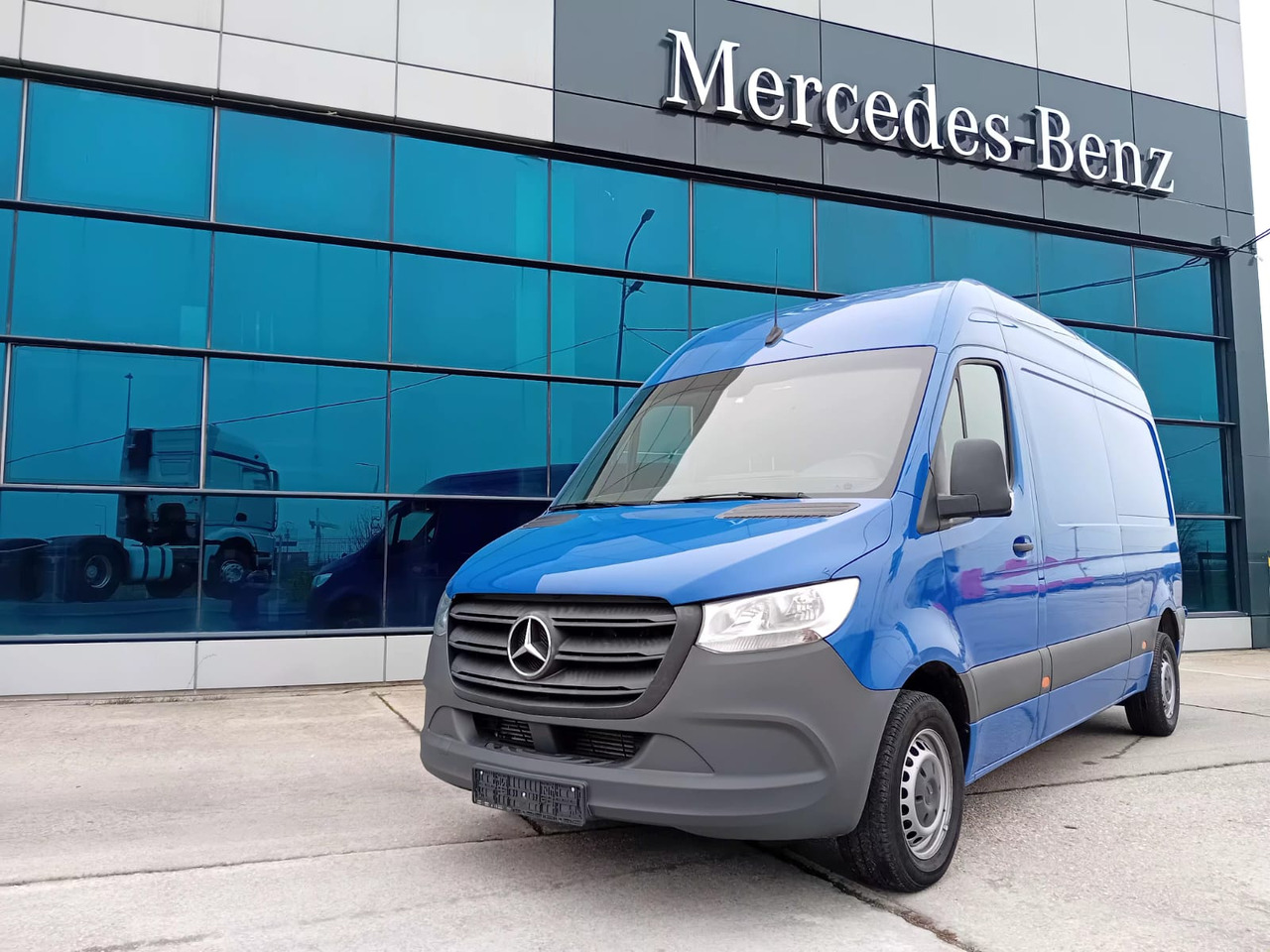 Mercedes-Benz Sprinter L2H2 2.2D 115CP, TOP !!! - فان: صورة 1 Mercedes-Benz Sprinter L2H2 2.2D 115CP, TOP !!! - فان: صورة 1