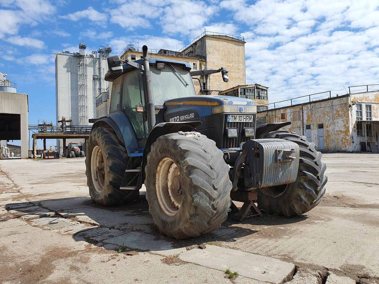 جرار NEW HOLLAND 8970 Tractor 4×4: صورة 8