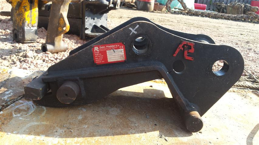 Pladdef HIT ZX5GU Quick coupler CW 10 - قارنة التوصيل السريعة: صورة 1 Pladdef HIT ZX5GU Quick coupler CW 10 - قارنة التوصيل السريعة: صورة 1