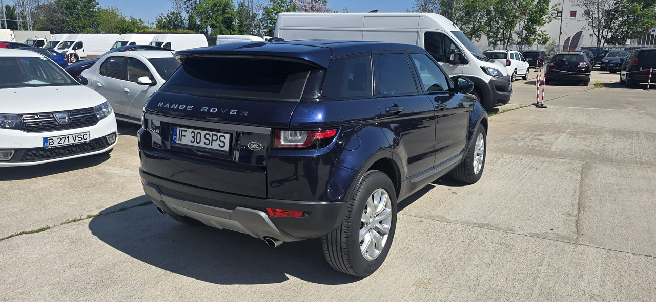 Range Rover Evoque - سيارة دفع رباعي: صورة 3 Range Rover Evoque - سيارة دفع رباعي: صورة 3
