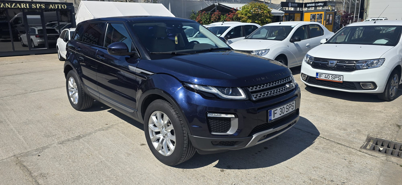 Range Rover Evoque - سيارة دفع رباعي: صورة 4 Range Rover Evoque - سيارة دفع رباعي: صورة 4