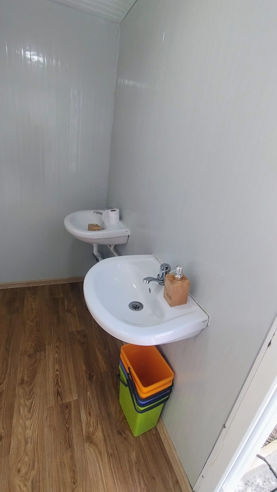 Sanitary container Men / Women - حاوية إنشاءات: صورة 5 Sanitary container Men / Women - حاوية إنشاءات: صورة 5