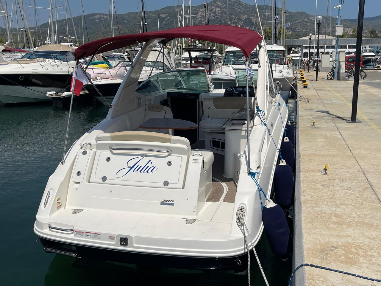 Sea Ray 285 Sundancer, TOP !!! - آلات أخرى: صورة 3 Sea Ray 285 Sundancer, TOP !!! - آلات أخرى: صورة 3