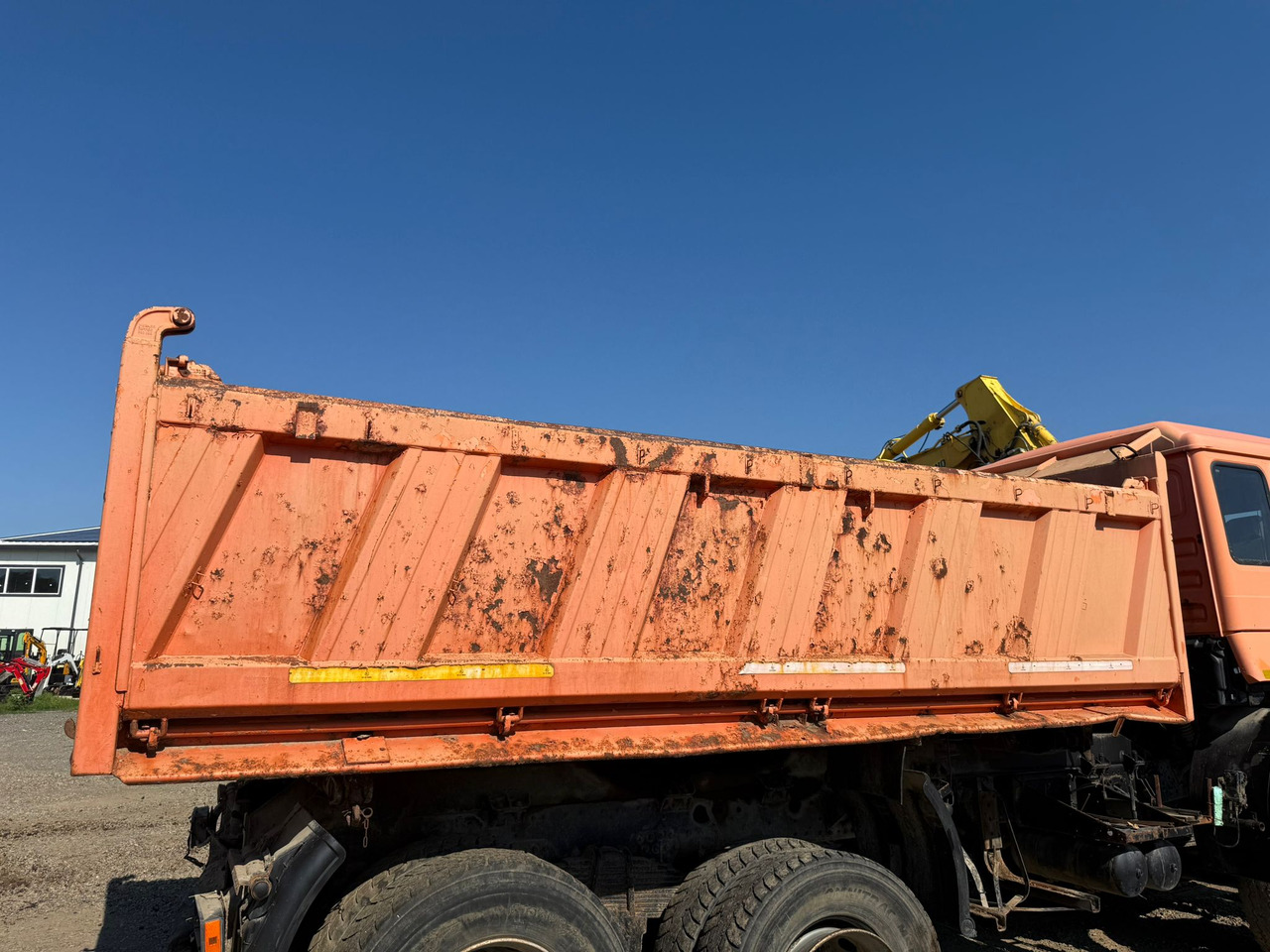 TIPPING BUCKET MEILLER KIPPER - حاوية قلابة: صورة 2 TIPPING BUCKET MEILLER KIPPER - حاوية قلابة: صورة 2