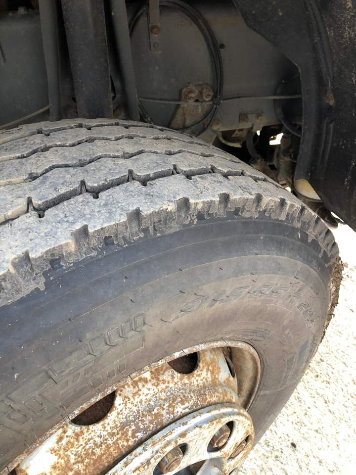 VOLVO FM 420 Tipper - شاحنة قلاب: صورة 5 VOLVO FM 420 Tipper - شاحنة قلاب: صورة 5