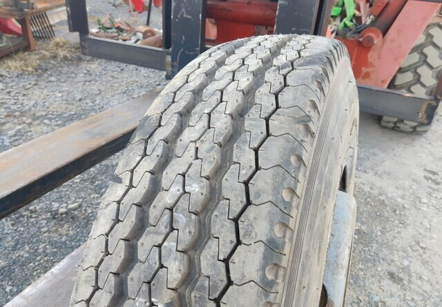 11R22.5 Kuorma-auton renkaat - 2kpl - إطارات - شاحنة: صورة 5 11R22.5 Kuorma-auton renkaat - 2kpl - إطارات - شاحنة: صورة 5