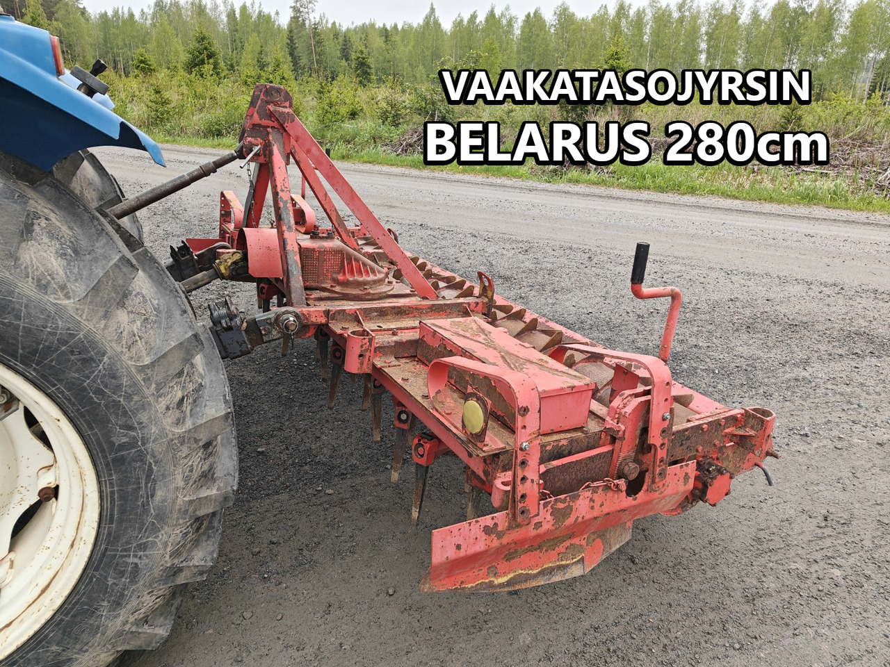 Belarus 280cm vaakatasojyrsin haineväpakkerilla, katso video! - مسلفة القوة: صورة 1 Belarus 280cm vaakatasojyrsin haineväpakkerilla, katso video! - مسلفة القوة: صورة 1