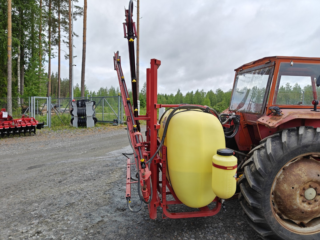 HARDI NK 800L/12M kasvinsuojeluruisku - juuri leimattu - رشاش: صورة 3 HARDI NK 800L/12M kasvinsuojeluruisku - juuri leimattu - رشاش: صورة 3