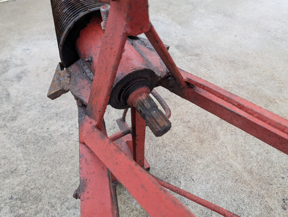 Halkaisukaira 175mm traktoriin - آلة تقطيع الخشب: صورة 5 Halkaisukaira 175mm traktoriin - آلة تقطيع الخشب: صورة 5