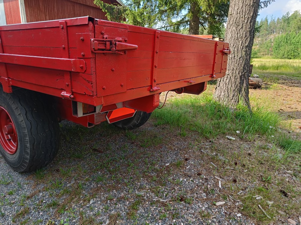 Kipa kippikärry 1-akselinen, kantavuus 7000kg, siisti kärry - مقطورة قلابة زراعية/ شاحنة قلابة: صورة 5 Kipa kippikärry 1-akselinen, kantavuus 7000kg, siisti kärry - مقطورة قلابة زراعية/ شاحنة قلابة: صورة 5