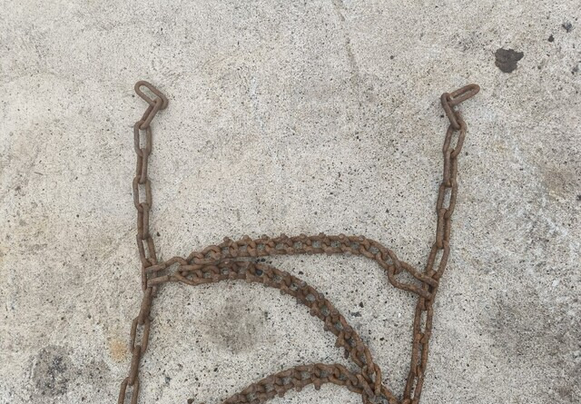 Kuorma-auton piikkiketjupari P250cm, L45cm - أجزاء الهيكل السفلي - شاحنة: صورة 5 Kuorma-auton piikkiketjupari P250cm, L45cm - أجزاء الهيكل السفلي - شاحنة: صورة 5