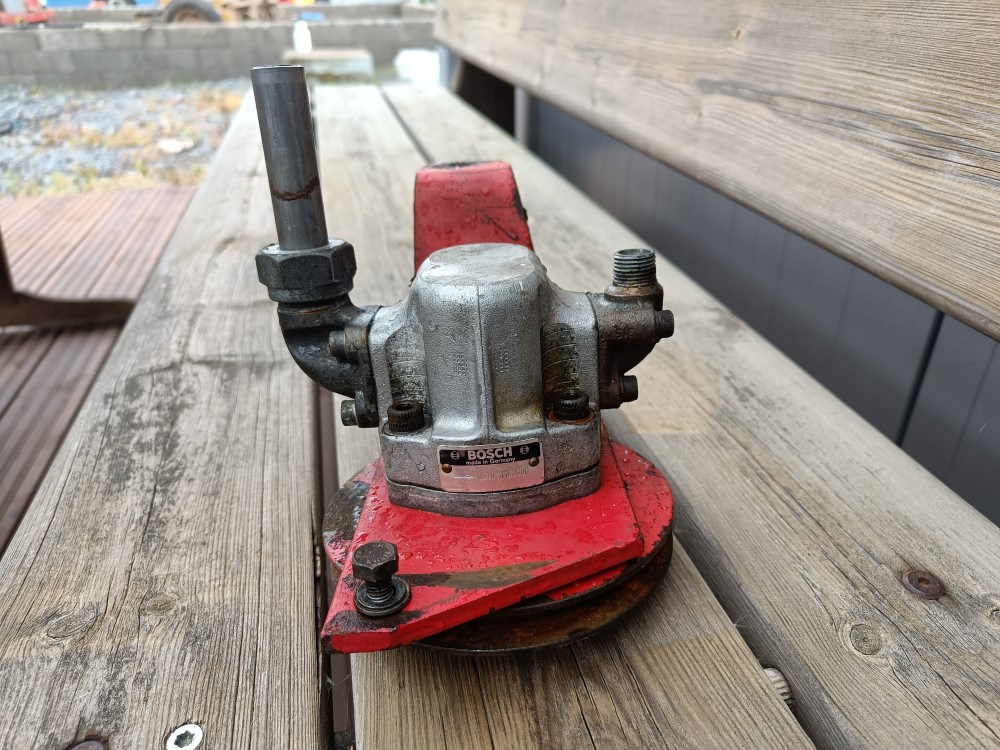 Sampo 410 hydrauliikkapumppu - حصادة: صورة 2 Sampo 410 hydrauliikkapumppu - حصادة: صورة 2