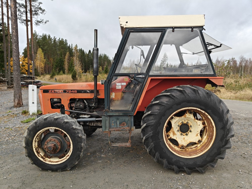 ZETOR 7245 - 4WD - جرار: صورة 2 ZETOR 7245 - 4WD - جرار: صورة 2