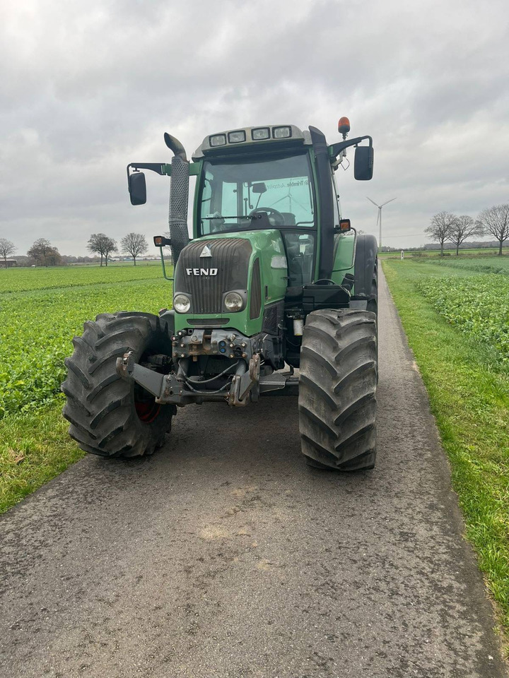 FENDT 412 Vario COM3 - جرار: صورة 3 FENDT 412 Vario COM3 - جرار: صورة 3